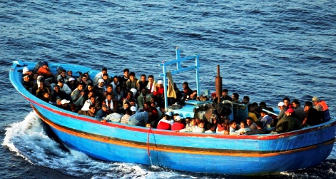 مأساة كبري: البحر يبتلع 300 مهاجراً من ليبيا